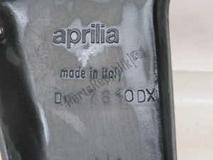 aprilia AP8230763 owiewka boczna szara prawa - Lewa strona