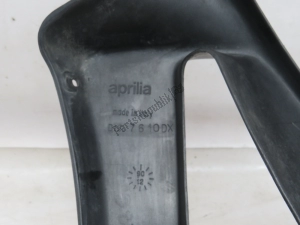 aprilia AP8230763 owiewka boczna szara prawa - Górna strona