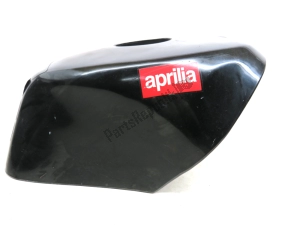 aprilia AP8231027 capot de réservoir de carburant noir rouge - Face supérieure