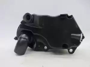 Piaggio Group AP8231177 filter housing body - Bottom side