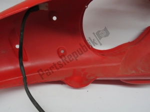 aprilia AP8231193 carénage arrière, rouge - Partie inférieure