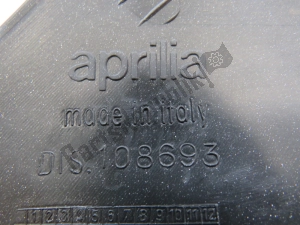 aprilia AP8268048 zijpaneel, donkergrijs, rechts - Onderste deel