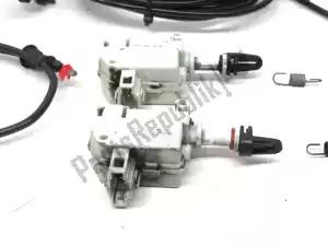Piaggio CM082504 throttle body / ignition lock / ecu / trunk and buddy lock mechanism - Upper part