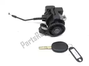 Piaggio CM082504 throttle body / ignition lock / ecu / trunk and buddy lock mechanism - image 46 of 52