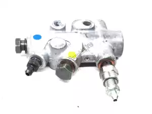 piaggio CM082805 válvula de control de presión de freno - Lado derecho