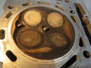 aprilia ap0613406 cilinderkop, voor - Onderkant