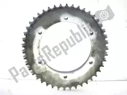 Here you can order the chain sprocket from Aprilia, with part number AP8107036: