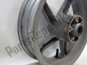 aprilia ap8108705 roue avant, gris, 12, 3, 5 - Partie inférieure