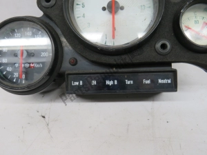 aprilia ap8112735 painel de controle - Parte de cima