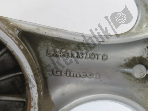 aprilia AP8208378 ruota posteriore, grigio, 13, 3.50, 3 - Parte inferiore