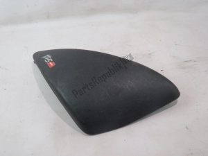 aprilia ap8248972 side panel - Upper side