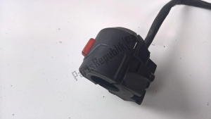 aprilia AP8118409 interrupteur de commande - Face supérieure