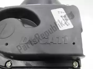 Ducati 44211291D air filter - Upper part