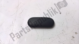 aprilia AP8101513 send u-bolt cover - Bottom side