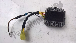 aprilia AP8112941 voltage regulator - Upper side