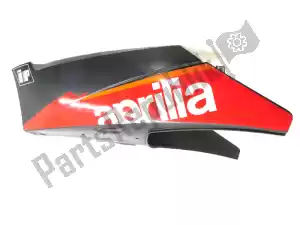 aprilia AP8269258 dolna owiewka - Górna strona