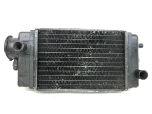 aprilia AP8101549 radiateur - Bovenkant