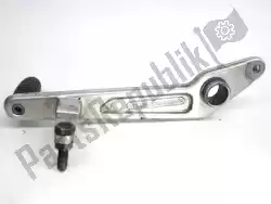 Here you can order the brake pedal from Aprilia, with part number AP8146016: