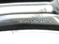 AP8108821, Aprilia, Rear wheel, gray, 17 inch, 5.50 y, 10 spokes, Used