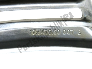 aprilia AP8108821 achterwiel, grijs, 17 inch, 5,50 j, 10 spaken - Onderkant