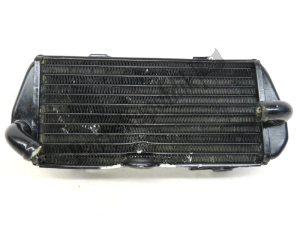 aprilia AP8102288 radiateur - Onderkant