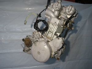 aprilia AP0295166 bloc moteur terminé - Côté droit