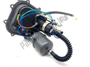 aprilia AP8176078 pompe à carburant - La partie au fond