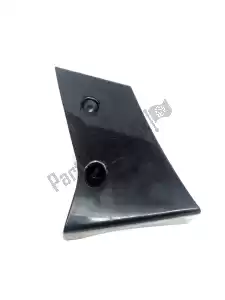 suzuki 5188605A00 side panel - Bottom side