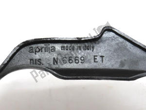 aprilia AP8131310 dashboard afdekkap - Linkerkant