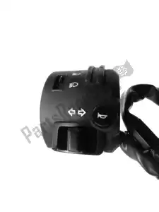 Yamaha 1WS839720100 handlebar switch, left - Right side