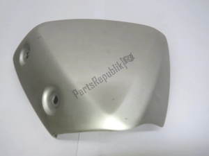 Yamaha 5YKF137B1000 scoop - Bottom side