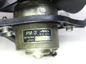 aprilia AP8124446 radiateur blower - Bovenkant