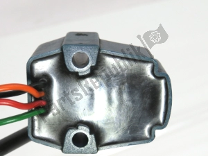 aprilia AP0265987 bobina di accensione - Lato destro