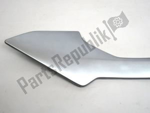 aprilia AP8158862 share saddles fairing - Right side