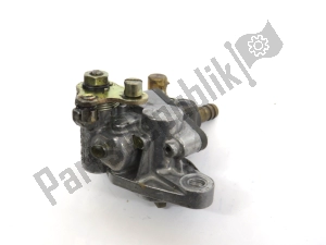 aprilia AP8508863 oil pump - Left side