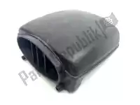 1370107A00, Suzuki, scatola filtro aria Suzuki GV 700 GLF Madura (F) USA (E), Usato