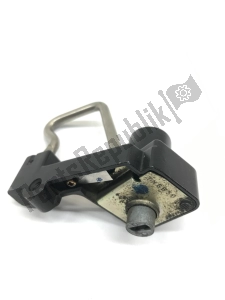 Honda 17620MM5007USOXR tank lock (key is stuck) - Lower part