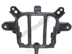 Here you can order the subframe backrest from Suzuki, with part number 4624010G10: