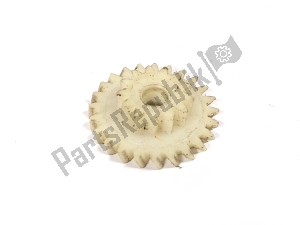 aprilia AP8206327 oil pump gear - Bottom side