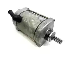 Here you can order the starter motor from Honda (Mitsuba), with part number 31200MV9671: