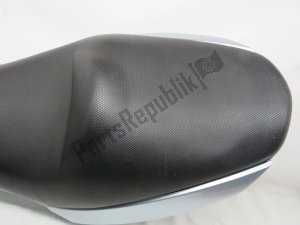 aprilia AP8129258 saddle, black - image 11 of 21