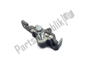 Honda 77220KY6000 hook, seat catch3m600700 - Left side