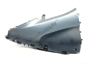 bmw 46632328868 running board - Bottom side