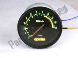 aprilia AP8112607 dashboard tachometer clock - Right side