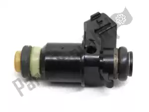 suzuki 1571010G00 benzine injector - Bovenkant