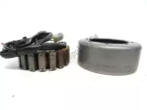 Ducati 26420471A spoel (stator) plus rotor magneet wiel - Linkerkant