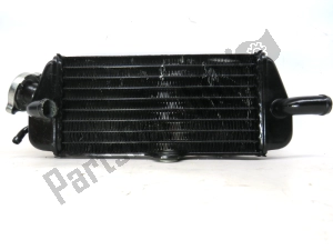 aprilia AP8102287 radiateur - Côté gauche