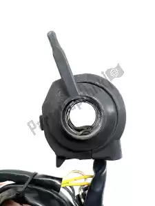 suzuki 3740007A70 handlebar switch - Left side