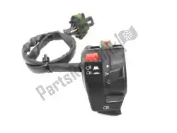 Here you can order the handlebar switch, left from Ducati, with part number 65140062A: