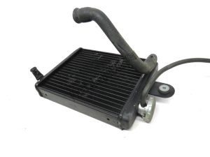 aprilia AP8102482 radiator - Left side